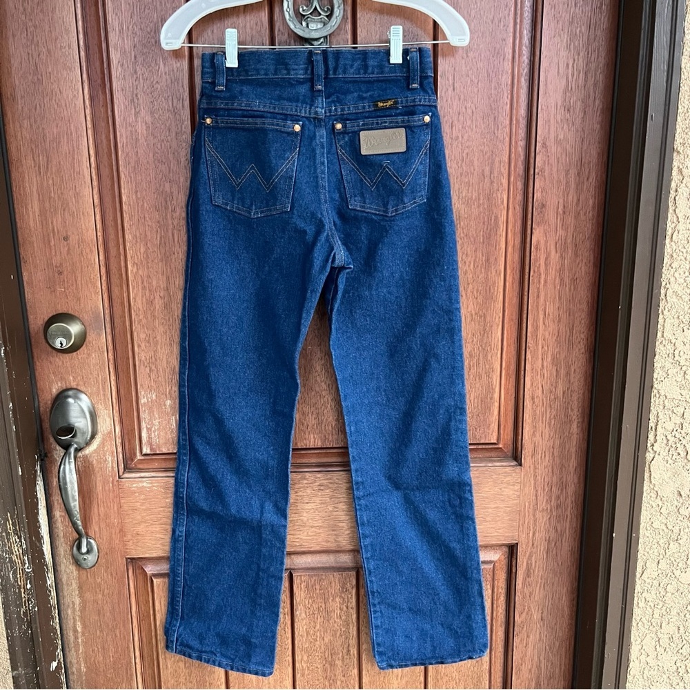 Women’s Wranglers - Picture 6 of 8